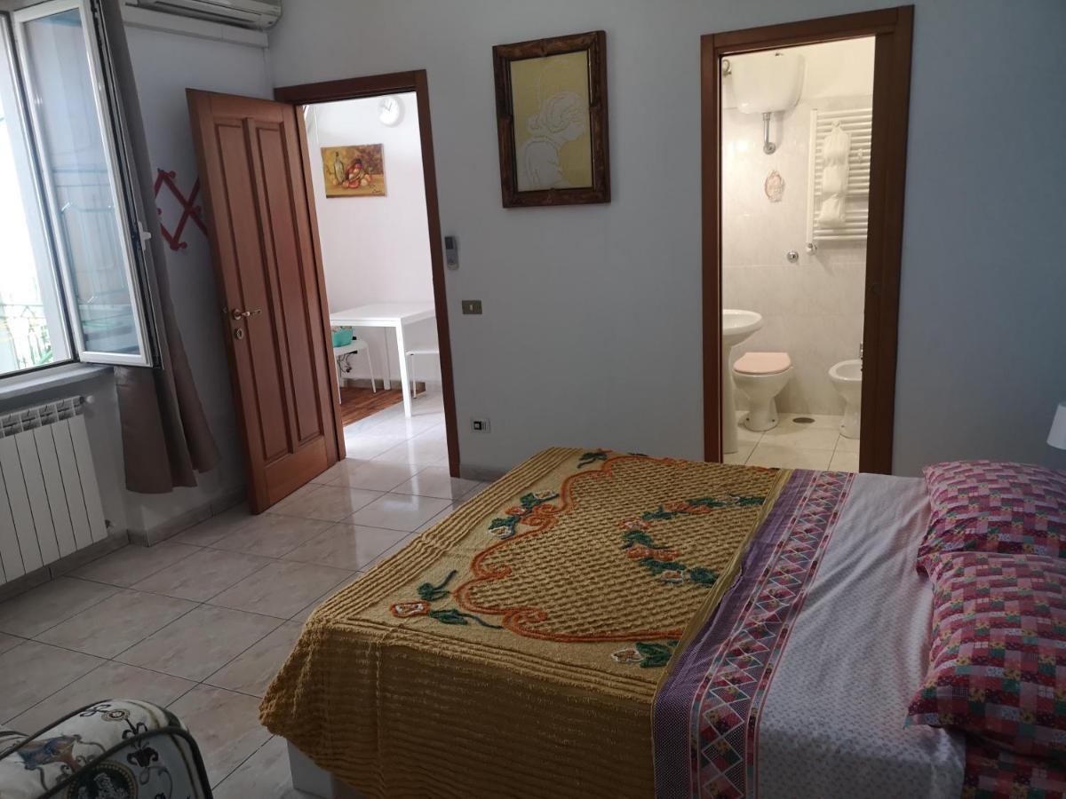 チェッロレCasa Carmelaアパートメント エクステリア 写真